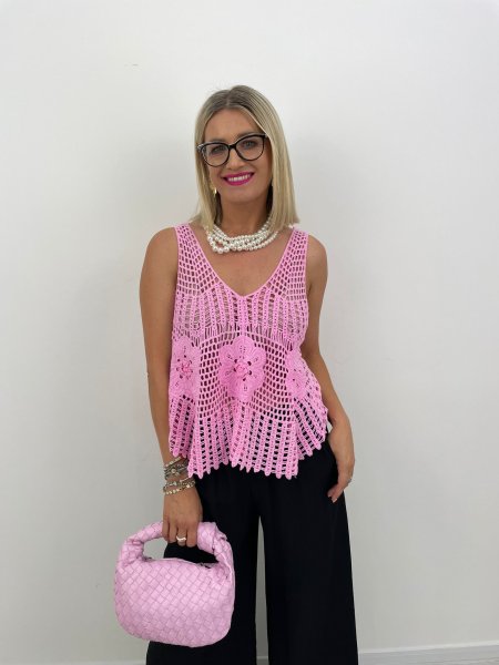 Top Lucinda