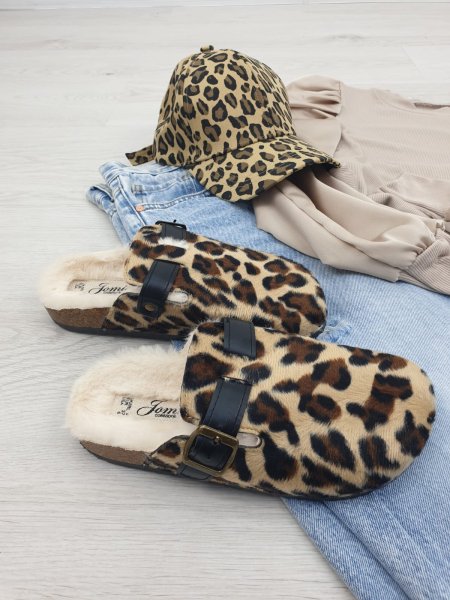 Šľapky 9436 leopard