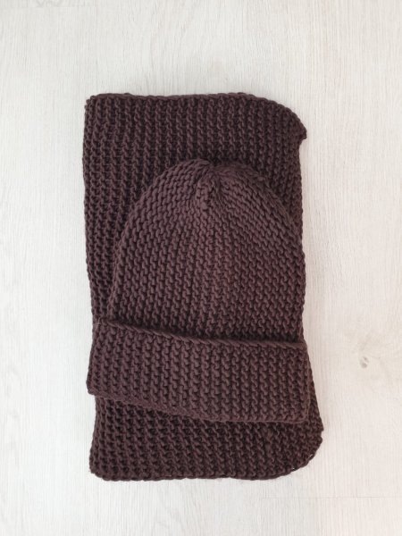 Set čiapka so šálom