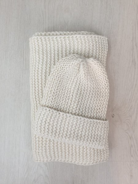 Set čiapka so šálom