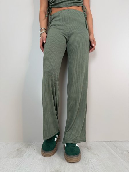 Set Lavish 8282