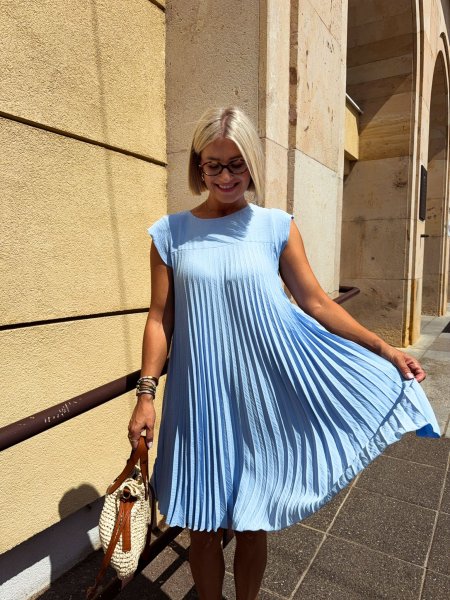 Šaty Sabrina krátke 8247