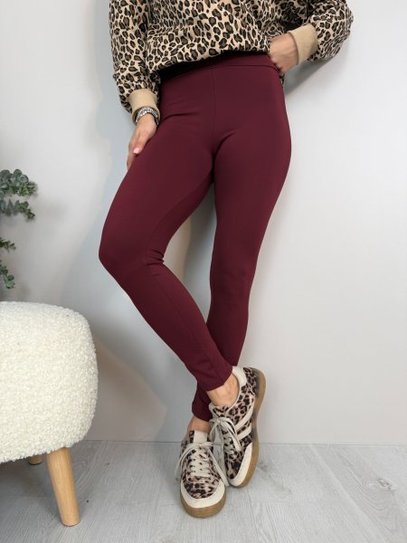 Legíny Nasha 1049/25