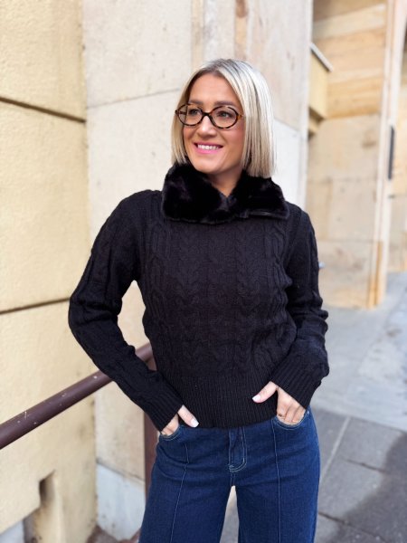 Sveter Marii