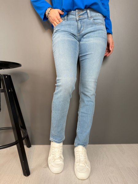 Džínsy Mustang Gina Skinny 1009424-5000-212 L32