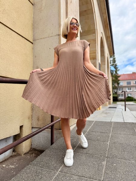 Šaty Sabrina krátke 8247